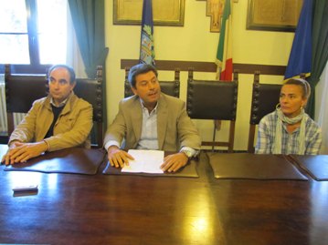 Renzetti-consegna-libri01