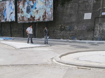 Fiorilli presso cantiere via Caravaggio-via Ferrari03