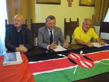 Mascia per missione umanitaria in Kenya02