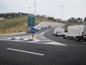 inaugurazione odierna nuovo svincolo via Tirino01