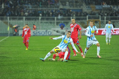 azione di Celik Pescara-Catania 2-1