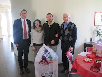 visita odierna del sindaco Albore Mascia a CasAil01