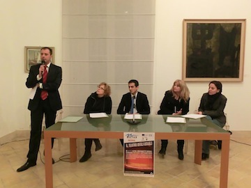 483238_4375737762156_923257574_n