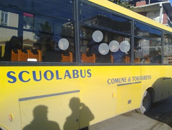 scuolabus Tortoreto