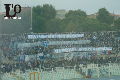 dedica-della-curva-nord-a-Vincenzo-Zucchini