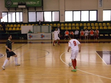 mister di muzio in azione