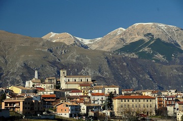 Torricella Peligna e la Majella.1. JPG