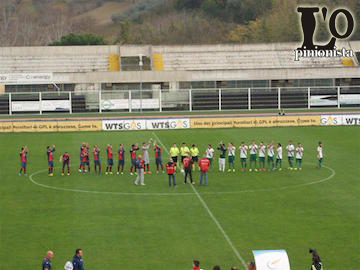 Chieti-e-Sambenedettese-a-centrocampo