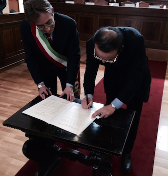 firma del Patto di Amicizia tra il Comune dell'Aquila ed il Comune di Chuzhou