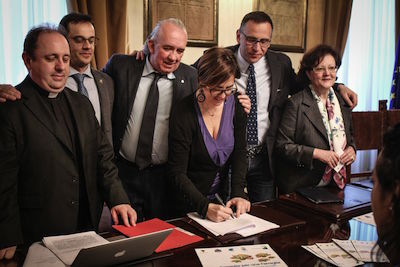 Conferenza presentazione Una Famiglia per una Famiglia