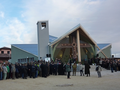 La chiesa di Fossa realizzata dall'ANA