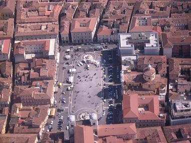 L'Aquila Piazza Duomo veduta aerea