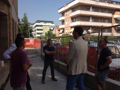 Montesilvano sopralluogo alla scuola di via Adda