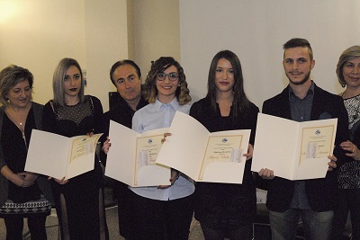 consegna borsa di studio a Chieti02