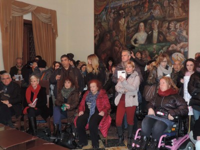 foto protesta sala giunta