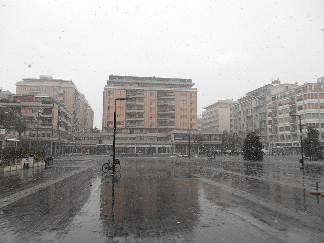 neve-in-piazza-salotto-copyright-lopinionista