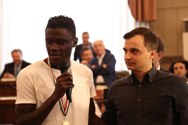 c6fr4v-zccdmpnbe7uk_efqn6xjvwbdie3vmg5_b_qm