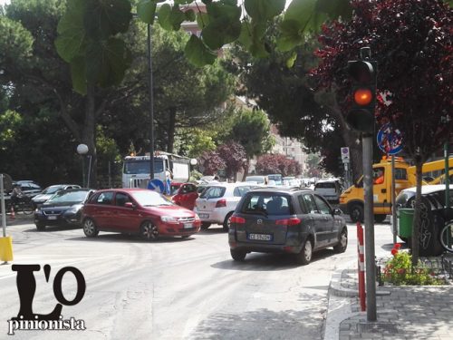 ingorgo-in-via-Muzii