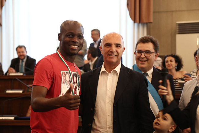 jek2-ia9vryw4blf6qw8y4ihd33xcpinqrhofcsli9q