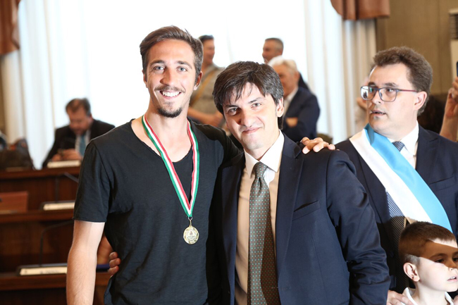 meistgolzfq2i20orxk15fd_gvp2see34i-_krch43c