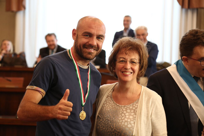 nuoden75uygpeogfmebyh-0eebar4ccz4gm2mmgt5pm