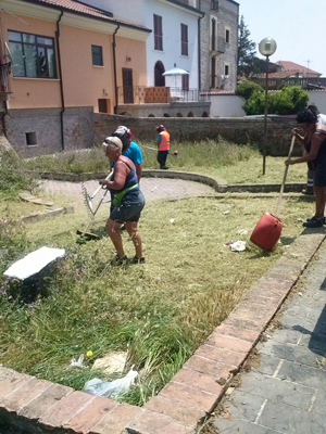 operatori Giulianova Patrimonio impegnati nell'area di Palazzo Massei