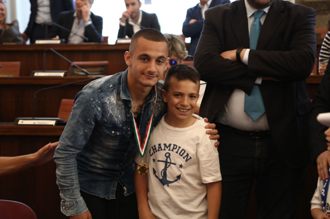 pahe_ihf76yza-fnqekqaauecij-vgko4azkuv_hjqg