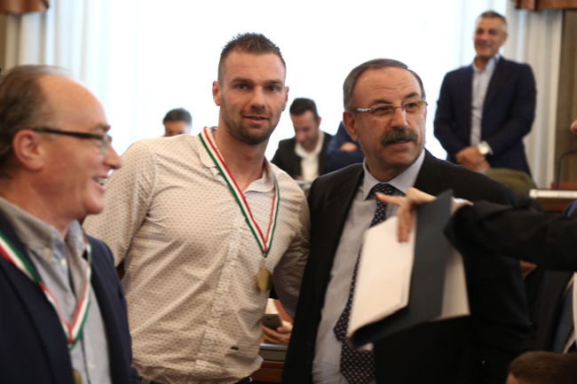 wa332p-cjuj7kgfxhzx_lkefvzrspz7puiwodbpnxls