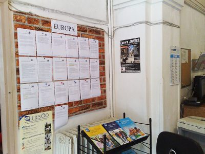 informagiovanigiulianova.it