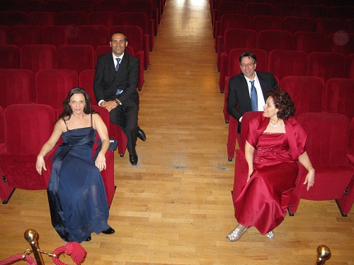 Art Gallery Ensemble - Estatica