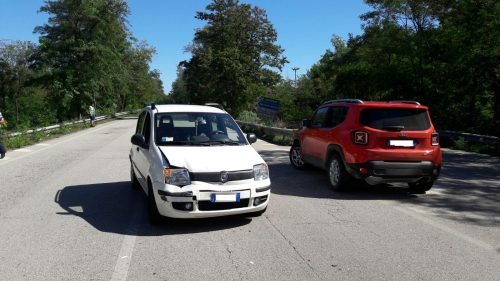 Incidente in via Trignina a San Salvo, scontro tra una Jeep e una Panda