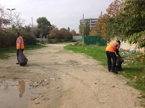 primo-giorno-di-lavoro-per-i-migranti-di-montesilvano