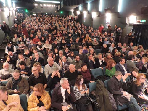 foto-pubblico