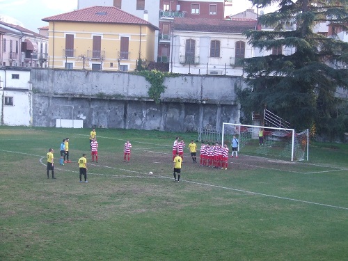 sulmonese-ofena-villa-2015-punizione