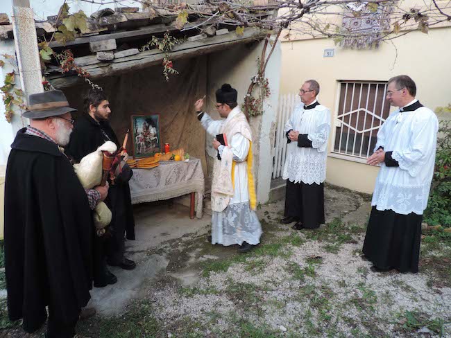 foto-benedizione-altare-san-martino