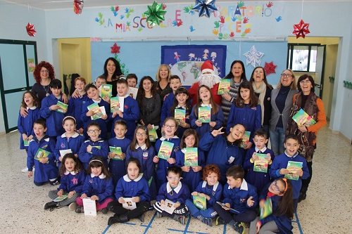 Foto di gruppo Lilt Babbo Natale Salute