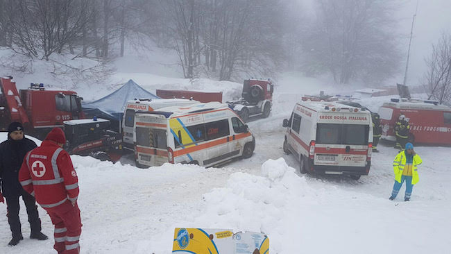 Foto campo base Misericordia7