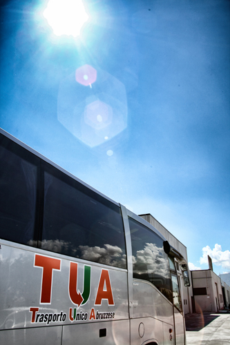 bus TUA