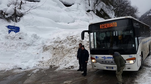 emergenza Abruzzo autobus Tua