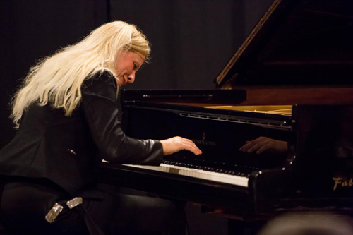 concerto della pianista internazionale Lisista