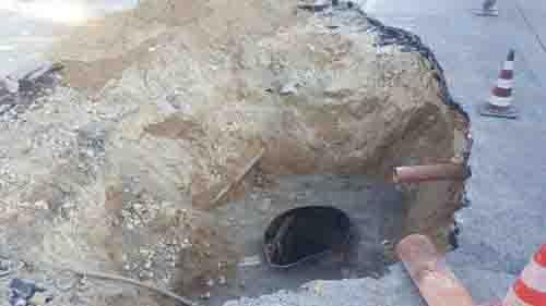 Lavori su condotta Aca su via d'Avalos