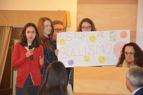 Stop al bullismo