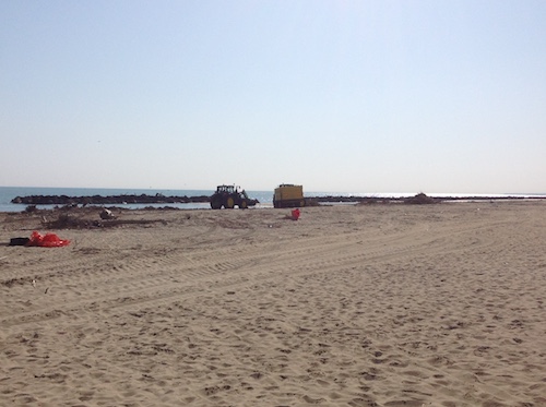 pulizia spiaggia Montesilvano