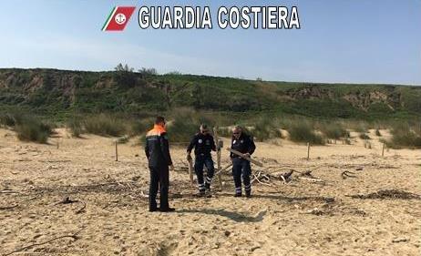 Vasto, rimossi manufatti abusivamente depositati sulla spiaggia di Punta Penna