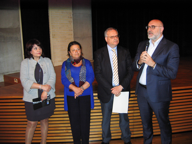 Sindaco Di Primio, Assessore Viola, dr Arbace, dirig. Di Renzo