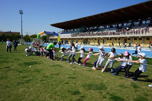 pista di atletica di via Senna tiro fune