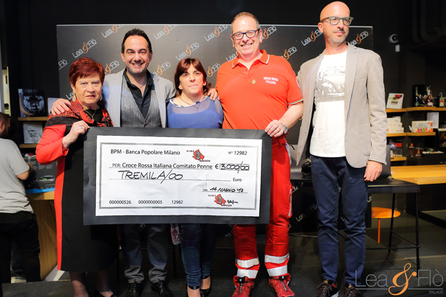 PRONTO UN ASSEGNO PER LA CROCE ROSSA DI PENNE