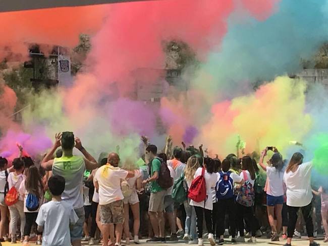 Atessa, Holi Color Day: le foto della festa dei colori