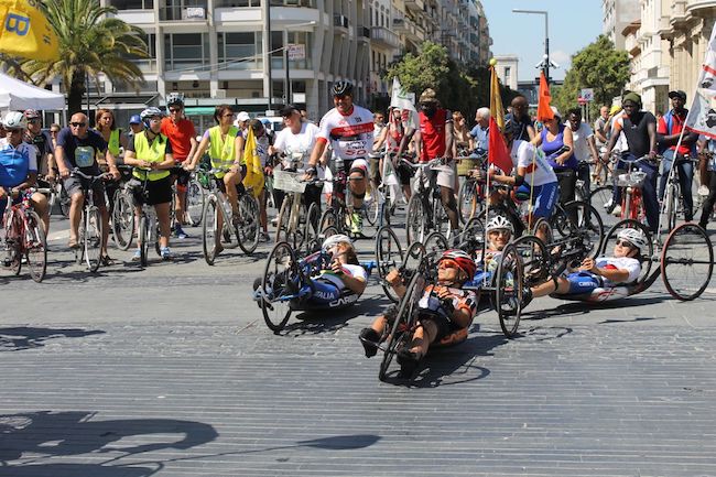 I campioni della Nazionale alla partenza della pedalata