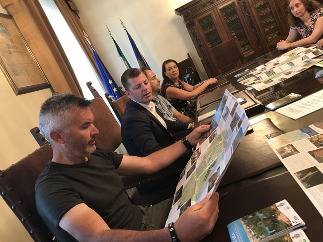 presentazione carto-guida Pescara